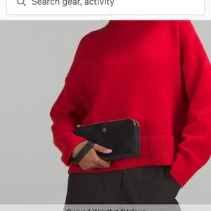 Lululemon Velour wristlet black EUC